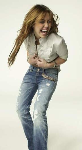 Miley-Cyrus-046 - PHOTOSHOOT MILEY CYRUS 00