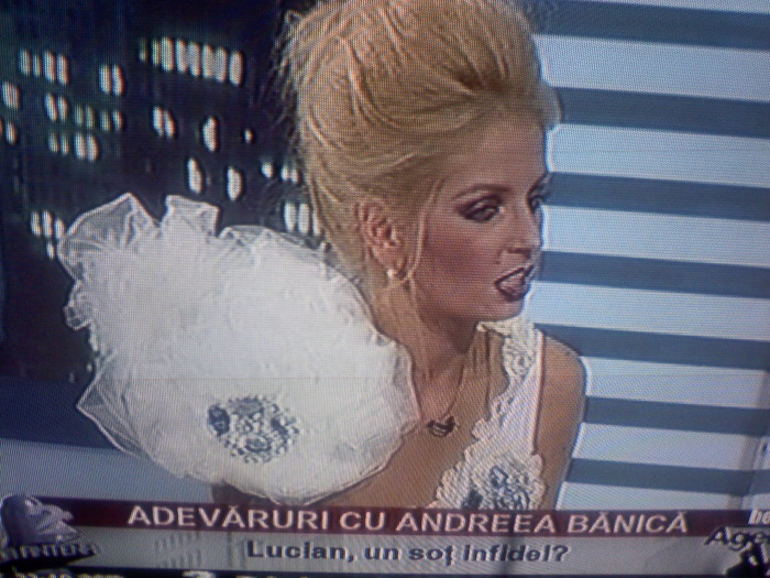 091205_225013 - Andreea Banica