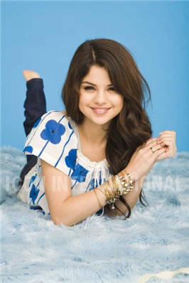 031 - selena gomez sedinte foto