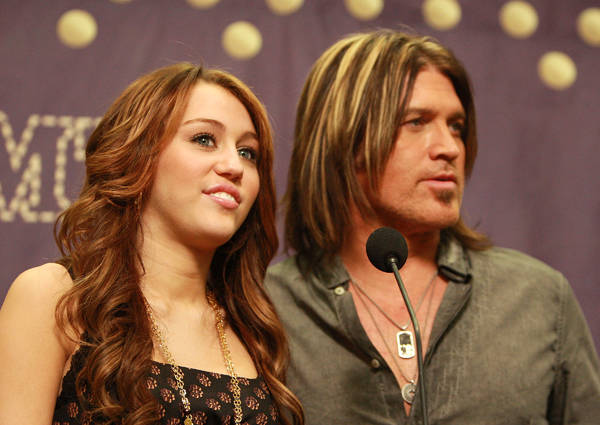 cmt_awards_pressroom_10-x600[1] - billy ray cyrus and miley cyrus