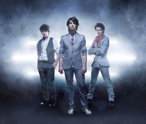 the-jonas-brothers-picture - JONAS BROTHERS