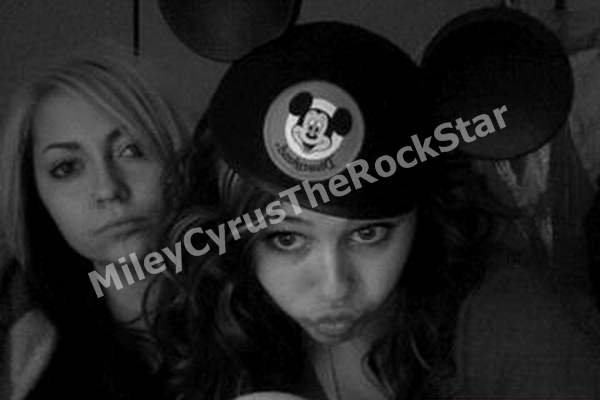 MileyCyrusTheRockStar30 - Poze super rare
