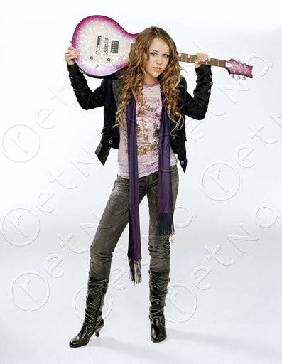 mileycyruscommodelingsest8 - miley Cyrus