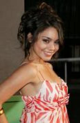 UERVKZRJGGDMUYJLUFX - High School Musicale