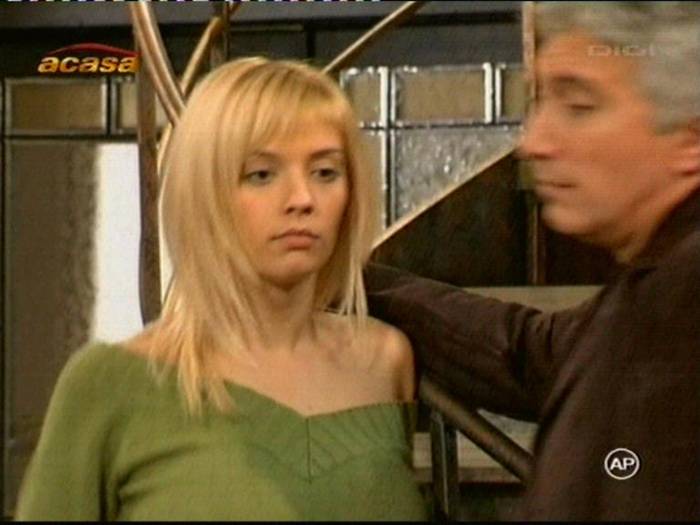 r7yu9 - Diana Dumitrescu In Razboiul Sexelor