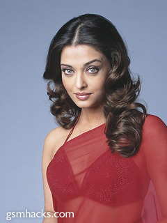 aishwarya-red-saree