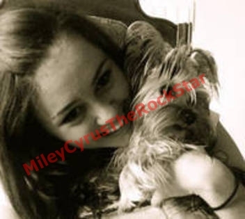 MileyCyrusTheRockStar24 - Poze super rare