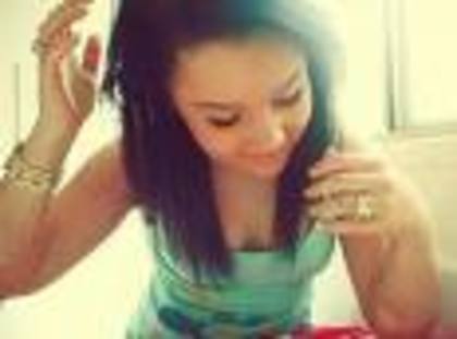 egwew3 - brokelle bones