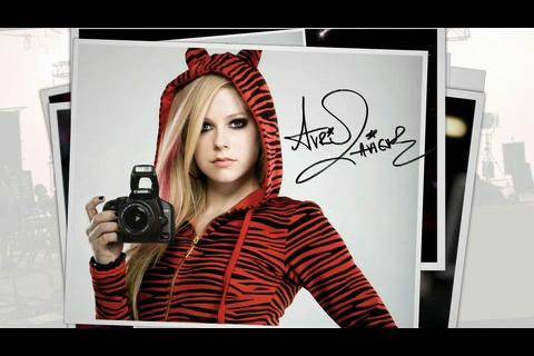 avril , poza cu autograf - cele mai mumoase poze cu avril lavigne