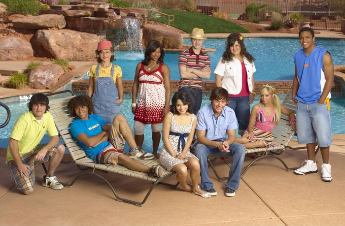 HSM_2_Promotional_2007_1_2