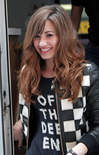 Lovato+Shoots+for+ET+PcYp96AkSapl - 0-Demi Lovato-0