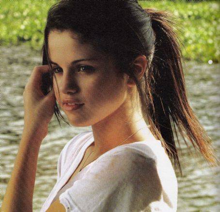 YZTDNSZGTDQITMIGUAG - Poze Selena Gomez