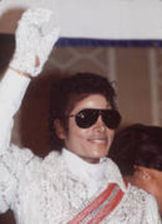 UDWRQVJRORRPWFSYXBP - michael jackson