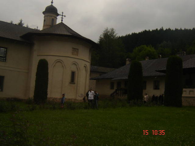 DSC00021 - manastirea putna