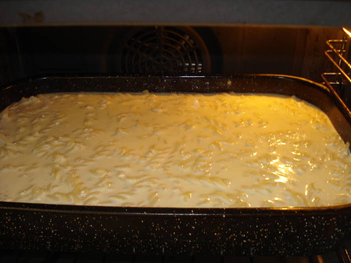 MELCISORI CU BRANZA SI SMANTANA LA CUPTOR