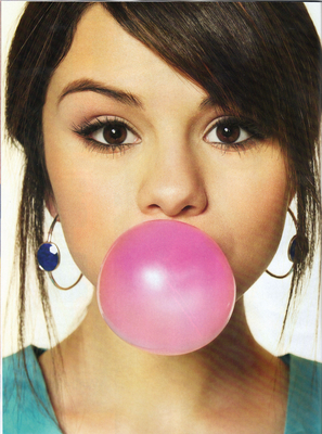 ZTYWYZMKFCUUBTURVOW - Selena Gomez