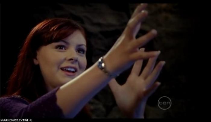 H2O-h2o-just-add-water-2553131-600-347 H2O-h2o-just-add-water-2553131-600-347