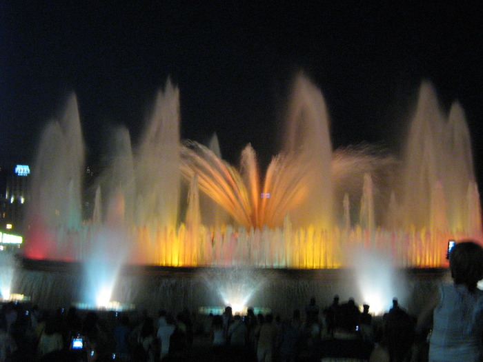 34 Barcelona Magic Fountain