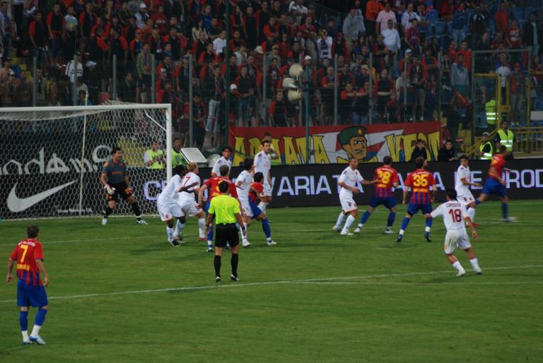 STEAUA 204