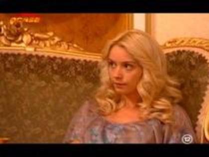 VTRPLOUPULWNLKPIRRS - Poze Cu Tenelovela Regina