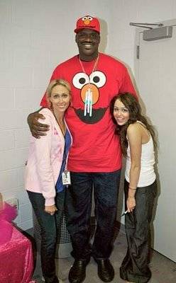 shaq1 - miley cyrus
