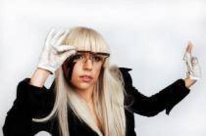 QRJWJZTKSALUHQFSMPZ - lady gaga