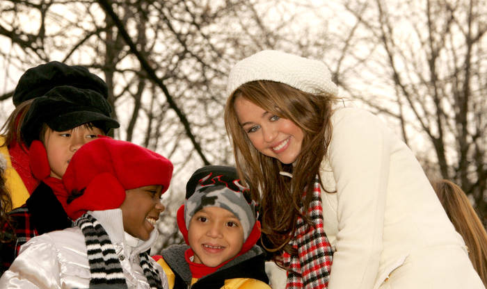 miley_cyrus_01_wenn2192676
