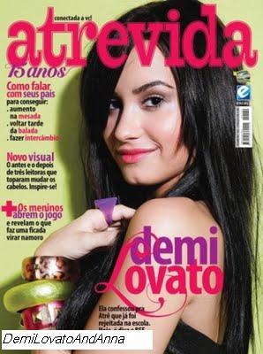 2 - Demi Lovato - Pe reviste