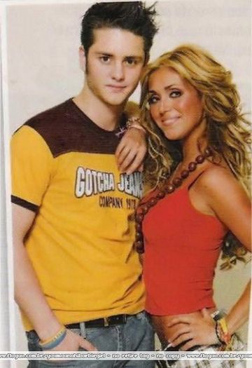 2006349517081487415_rs - anahi y christopher