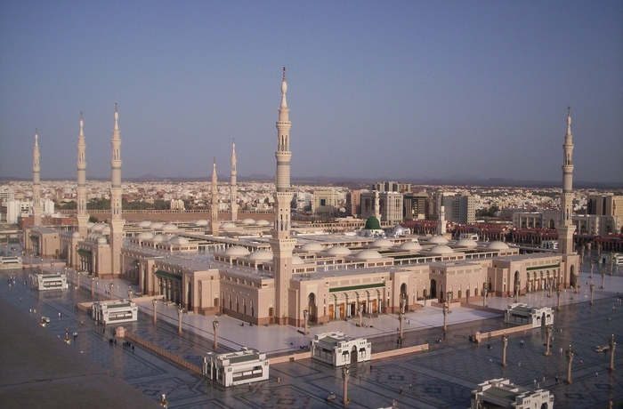 Masjid Al Nabawi in Madinah - Saudi Arabia - Islamic Architecture Around the World