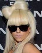 Lady GaGa cu fundita aia din par - Album dedicat Marei