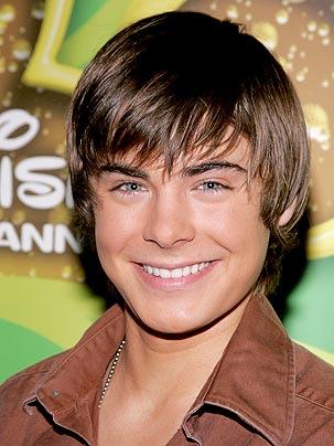 1048746406_2a13f7f5da - fan club zac efron