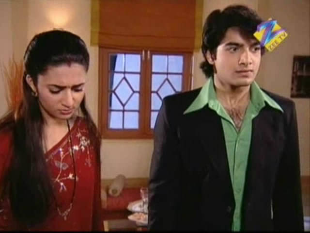Sagar si Vidya; Ei doi sunt un cuplu minunat si de nedespartit.
