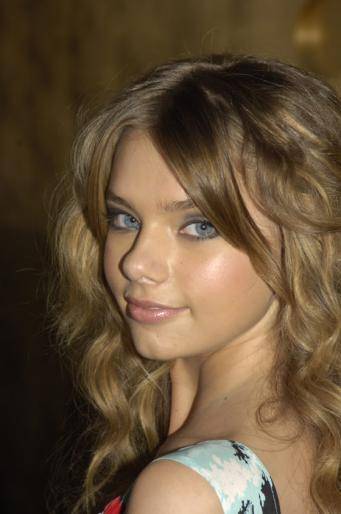 MegaExtraFanMileyVanessa