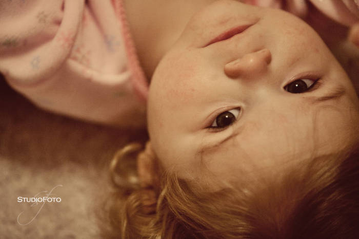 QGHZJFBFIVGGQBUYEQN - here are almost all my photos with Miley and Hannah