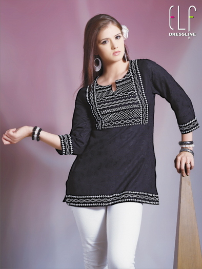 Black%20&%20White%20Cotton%20Kurti%203