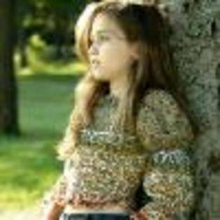 9swBdX214402-01 - multe poze miley