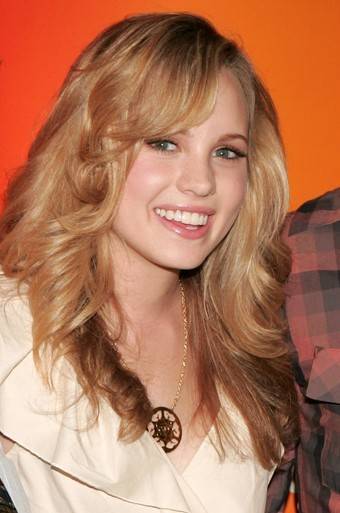 NZUJELLCSQVADSMUFMT - Club Meaghan Martin