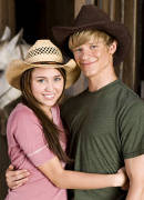 miley_cyrus_lucas_till