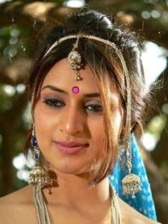 n1116656947_30098551_157 - A TA PENTRU TOTDEAUNA-Divyanka Tripathi shi Sharad Malhotra-pictures