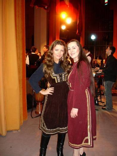 ZVITSBKGBGPEUIMICDF - Elena Gheorghe