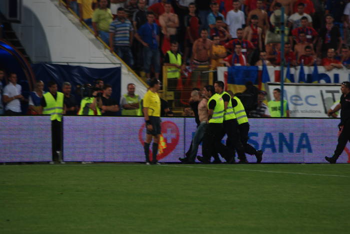 STEAUA-ujpest 114 - STEAUA