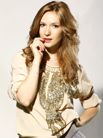 Adela Popescu - Aniela-actori
