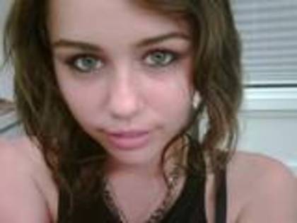 th_miley-cyrus - miley poze rare