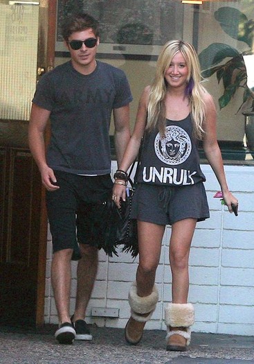 Zac+Efron+Ashley+Tisdale+Out+Lunch+Patty+oEf1w3bEINFl