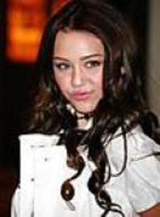 FQVBDYKSDCYKSRUUGBB[1] - poze cu mailey-hannah