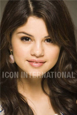 008 - Selena Gomez sedinta foto 1