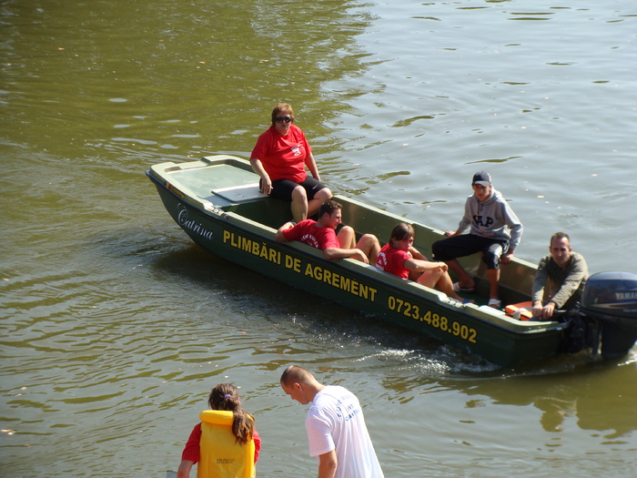 Plimbare pe Mures cu barca de agrement - Cupa Mures 2009 Arad