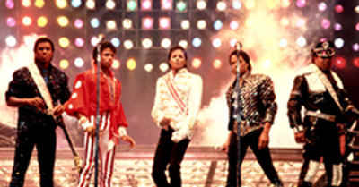 Vic_tour_back8 - Poze Michael Jackson