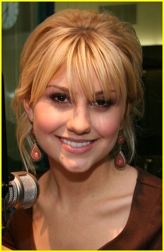 chelsea-staub-fresh-breath-02